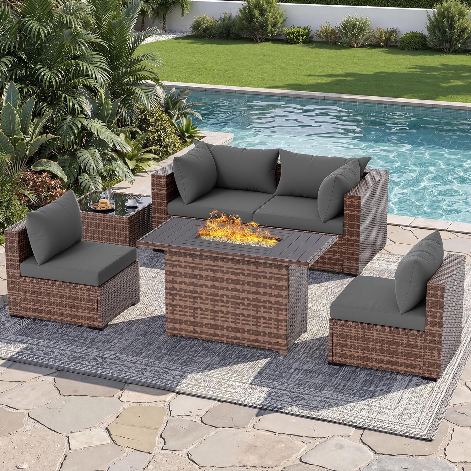 Outdoor Furniture Set With Fire Pit - 5-teiliges Outdoor-Sofa-Set mit Feuertisch, Allwetter-Rattan-Gartenmöbel für