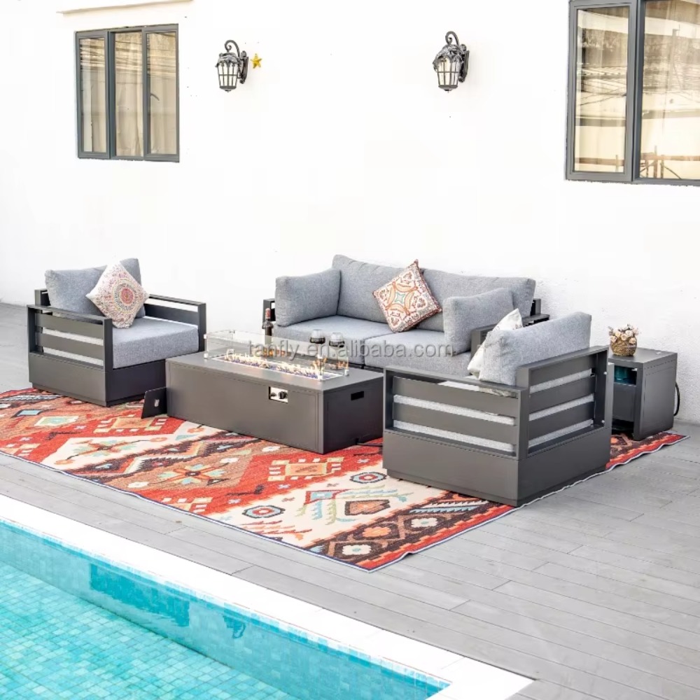 Outdoor Furniture Set With Fire Pit - Villa Hotel Outdoor-Möbelset Moderne Aluminium-Gartenmöbel Sofagarnitur